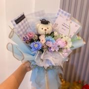 Gradution Classic Bouquet – Artificial Flowers (Medium Size)