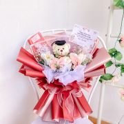 Gradution Classic Bouquet – Artificial Flowers (Medium Size)