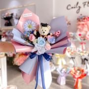Gradution Luxe Bouquet – Artificial Flowers (Medium Size)