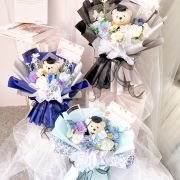 Gradution Classic Bouquet – Artificial Flowers (Medium Size)